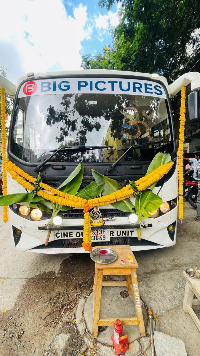 Cine Outdoor Unit Vehicle – Ready For Shoot